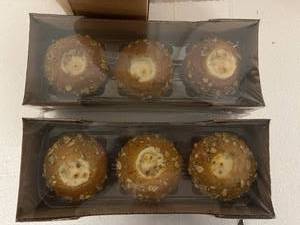 C. 6x Starbucks Pumpkin Cream Muffins
