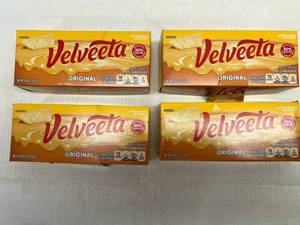 SSS. 4x 1lb Velveeta