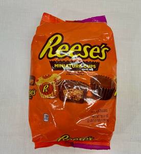 KK. 2lbs 3.6oz Resses Miniatures
