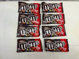 KK. 8x 3.14oz Share Size m&ms
