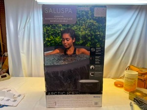 Saluspa Arctic Ice Cold Plunge Bath