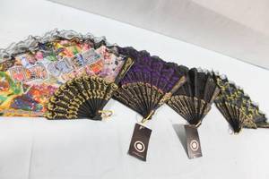 lot 32 image: Set of 4 New Orleans Themed Decorative Hand Fans