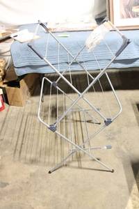 lot 83 image: Collapsible Metal Mesh Clothes Dryer Rack