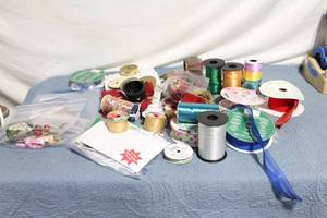 lot 152 image: Large Lot of Assorted Decorative Ribbons and Bows