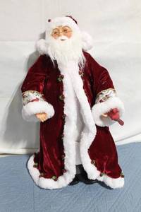 lot 163 image: Ashton Drake Winter Blessings Santa Figurine