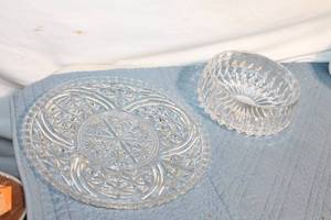 lot 171 image: Cut Glass Serving Plate and Bowl Set