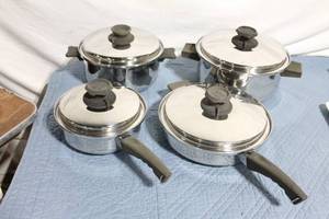lot 180 image: Lusty Craft 5-Ply Stainless Steel Cookware Set of 4