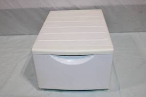 lot 201 image: White Plastic Storage Drawer Organizer