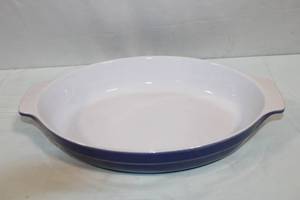 lot 211 image: Emile Henry 2.6 QT Blue Ceramic Oval Baking Dish