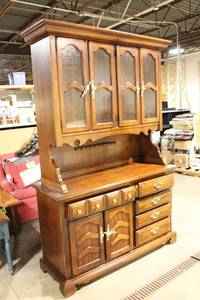 lot 225 image: Vintage Wooden Hutch with Cabinets and Drawers