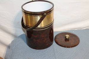 lot 254 image: Vintage Faux Tortoiseshell Ice Bucket with Lid