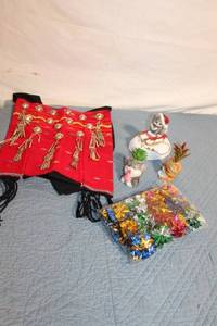 lot 258 image: Colorful Handcrafted Beaded Red Ethnic Sash with Figurines and Decorations
