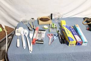 lot 260 image: Complete Kitchen Gadget Set with Utensils, Cutlery, and Wraps