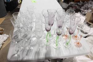 lot 279 image: Collection of 28 Crystal and Glass Drinkware Assorted Styles