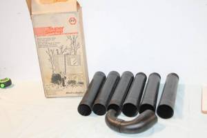 lot 366 image: Black & Decker Super Sweep Gutter Cleaning Attachments Set