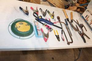 lot 376 image: Assorted Hand Tools and Accessories Collection