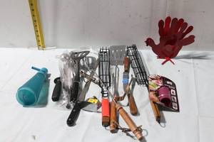 lot 432 image: Complete Set of Barbecue Grilling Tools with Red Metal Turkey Decoration