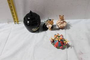 lot 468 image: Collection of 4 Decorative Figurines and Floral Jar