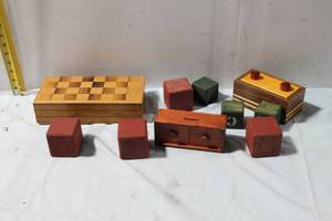 lot 490 image: Set of Vintage Wooden Puzzles and Chess Set