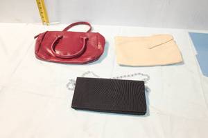 lot 493 image: Collection of 3 Ladies Handbags Including Red, Black, and Cream Designs