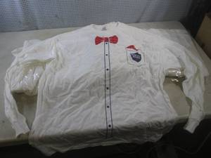 lot 30 image: (EW4) 12 Samuel Adams Get Decked Ou...
