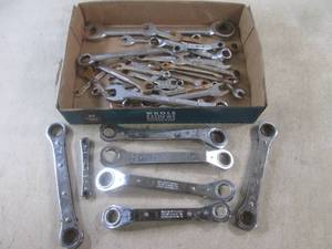 lot 70 image: (BSB) Assortment of Wrenches...