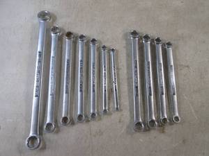 lot 72 image: (BS) Craftsman Wrenches 7 Standard ...