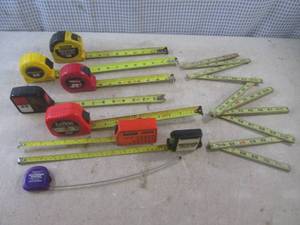 lot 80 image: (CS) Assorted Tape Measures...