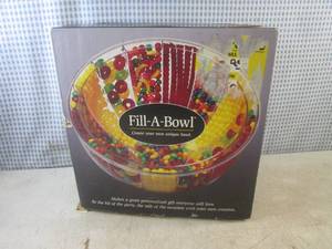 lot 197 image: (A-1) Vintage Fill-A-Bowl Create Yo...