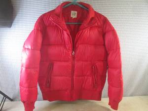 lot 235 image: (BS) Gap Coat Size Small...