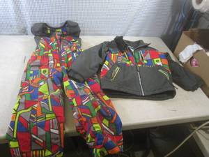 lot 239 image: (BS) Boulder Gear Coat and Snow Pan...