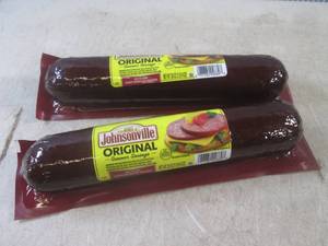 lot 257 image: (EC2) 2 Johnsonville Original Summe...