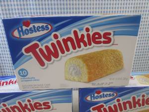 lot 277 image: (B-3) 3 Boxes of Hostess Twinkies P...
