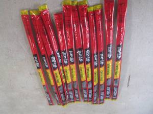 lot 290 image: (EC2) 12 Jack Links Teriyaki Beef S...