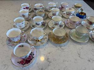 Vintage Floral Teacup Collection
