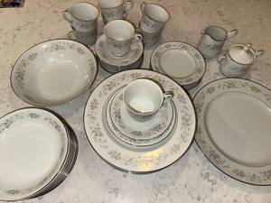 Elegant Floral China Dinnerware Set