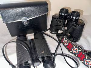 Tasco & No-Hips Binoculars Set