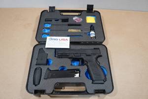 lot 1F image: Unfired Buffalo Cartridge BRG9 Elite 9mm Semi-Auto Pistol - 2 Magazines