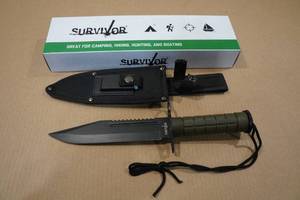 lot 4 image: Survivor Stainless Steel Hunting Knife
