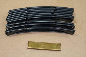 lot 62 image: Metal Stripper Clips