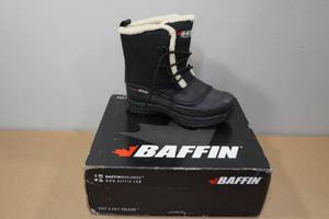 lot 85 image: Baffin Tessa Womens Winter Boots -Size 8