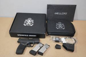lot 1 image: Springfield Armory Hellcat 9mm Semi-Auto Pistol - 3 Magazines