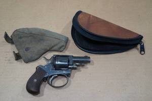 lot 1K image: Belgian Made Bulldog Style Revolver with Cloth Case