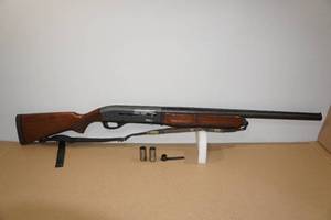 lot 1Q image: Remington SP-10 Magnum 10 Gauge Semi-Auto Shotgun