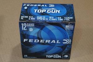 lot 209 image: 25 Federal Top Gun 12 Gauge 2-34 7-12 Shot Shotshells