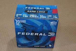 lot 211 image: 25 Federal Game Load 12 Gauge 2-34 7-12 Shot Shotshells