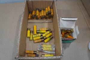 lot 237 image: Assorted 20 Gauge Shotshells