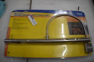 lot 12 image: SlimLine Incandescent Picture Light