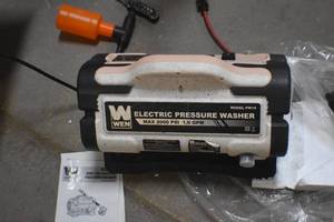 lot 71 image: WEN PW1900 2000 PSI 1.6 GPM 13-Amp Variable Flow Electric Pressure Washer