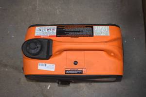 lot 79 image: WEN 56125i 1250-Watt Gas-Powered Inverter Generator, CARB Compliant